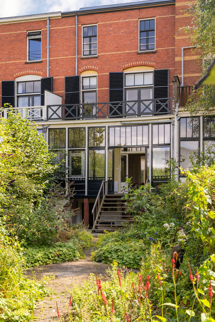 Foto 38 van Burg. Dijckmeesterweg 25