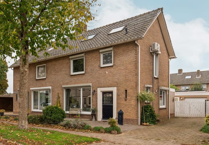 Foto 1 van Graaf Reinaldstraat 3