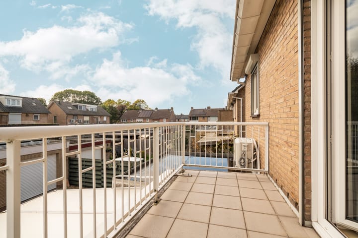 Foto 29 van Graaf Reinaldstraat 3