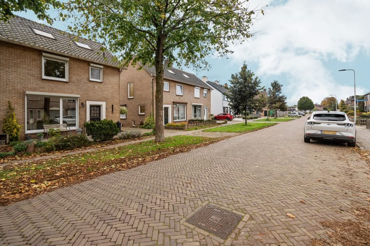 Foto 53 van Graaf Reinaldstraat 3