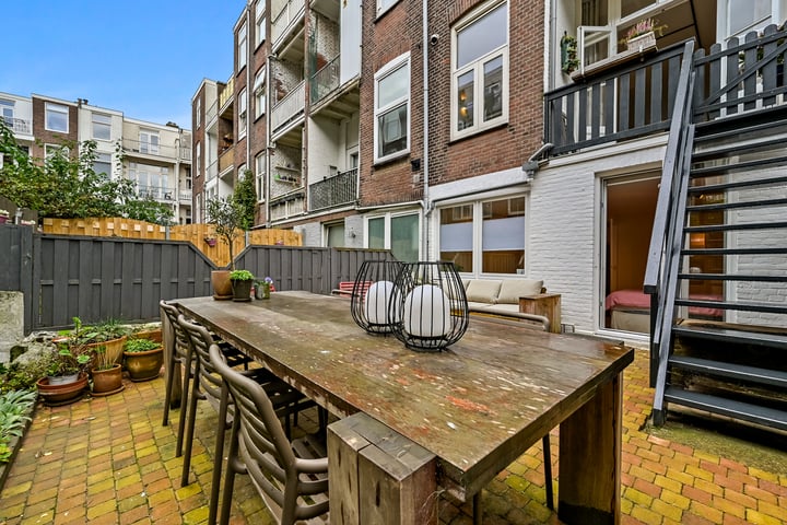 Bekijk foto 32 van Katwijkstraat 68