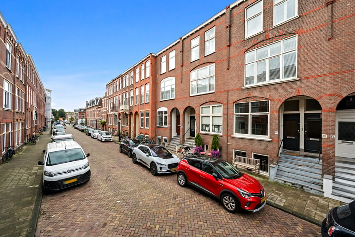 View photo 36 of Katwijkstraat 68