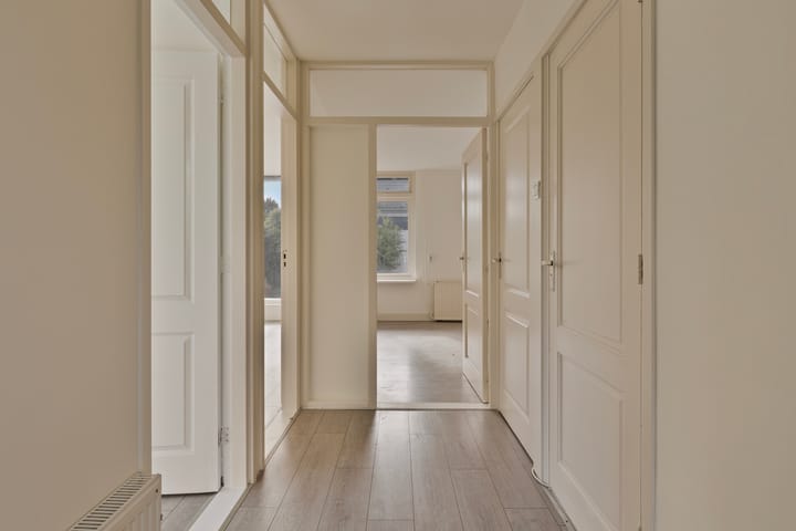 Foto 4 van Voorburglaan 16