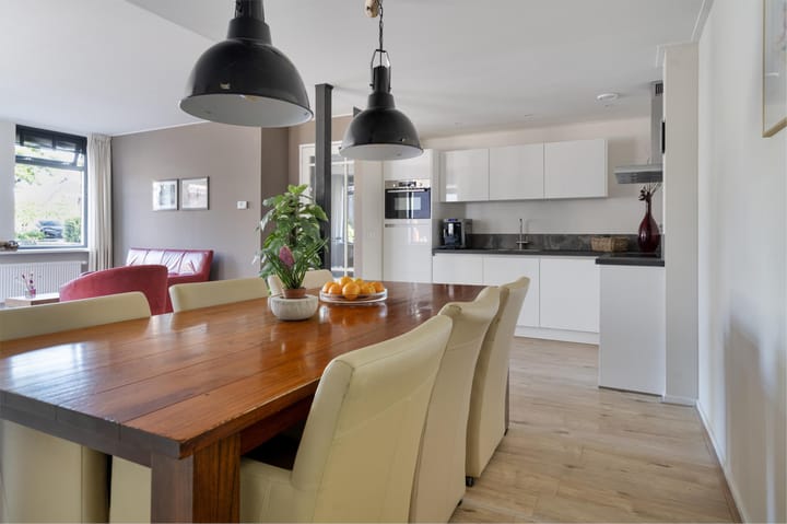 Foto 17 van Halbertsma's Plein 24