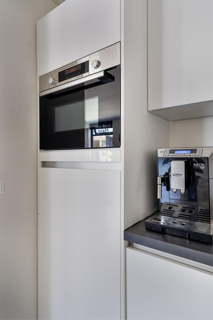 Foto 23 van Halbertsma's Plein 24