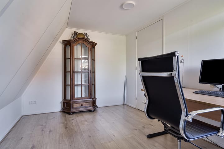 Foto 28 van Halbertsma's Plein 24