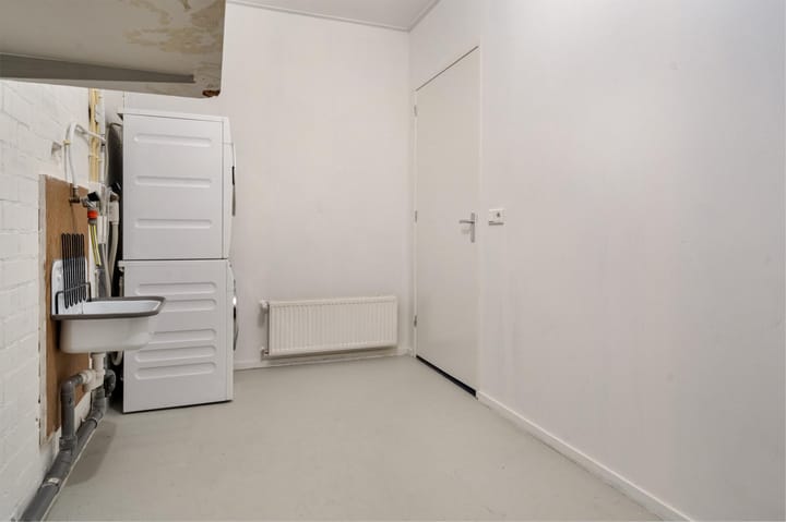 Foto 40 van Halbertsma's Plein 24