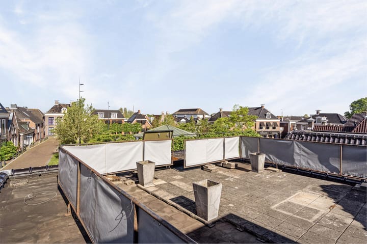 Foto 45 van Halbertsma's Plein 24