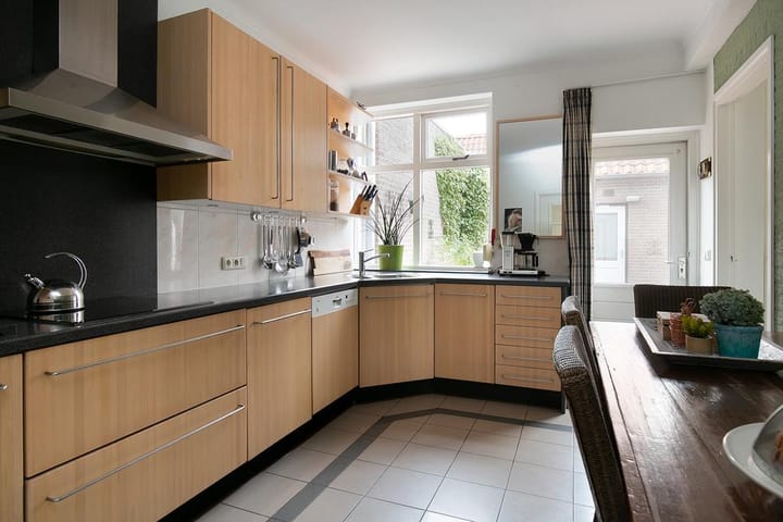 Foto 12 van Pater Vervoortstraat 3