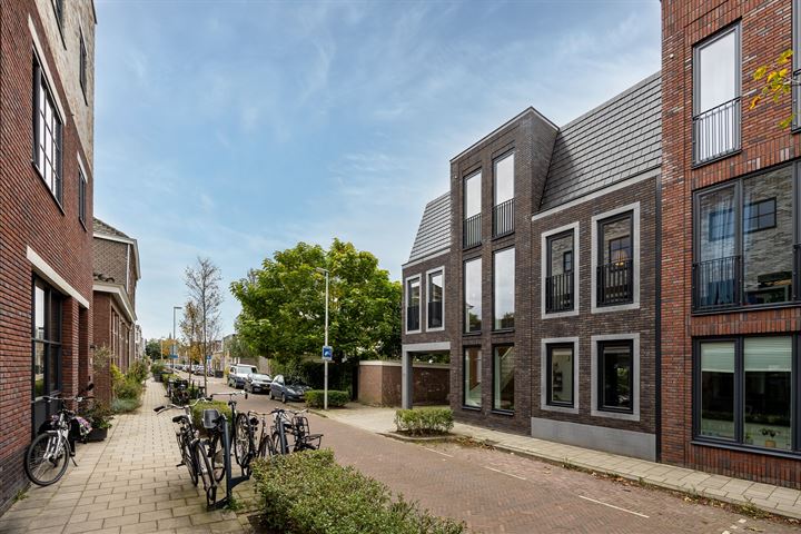 Bekijk foto 3 van Verenigingstraat 76