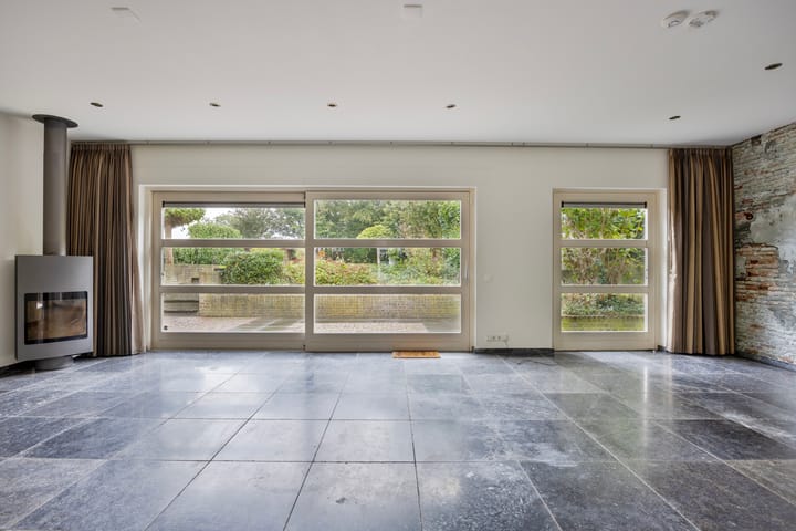 Foto 15 van Heistraat 64