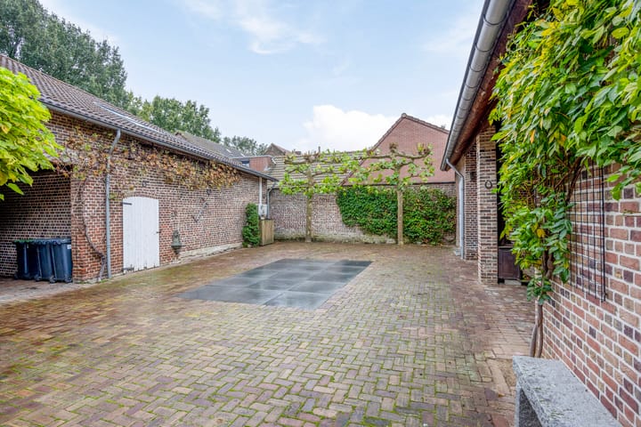 Foto 42 van Heistraat 64