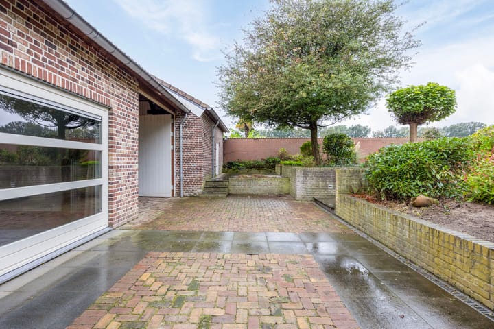 Foto 43 van Heistraat 64