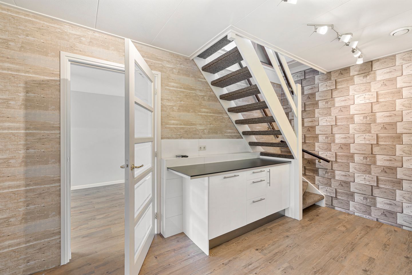 Photo 44 of Ermerweg 127