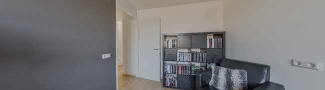 Bekijk 360° foto van Slaapkamer van Anna Blamanlaan 11