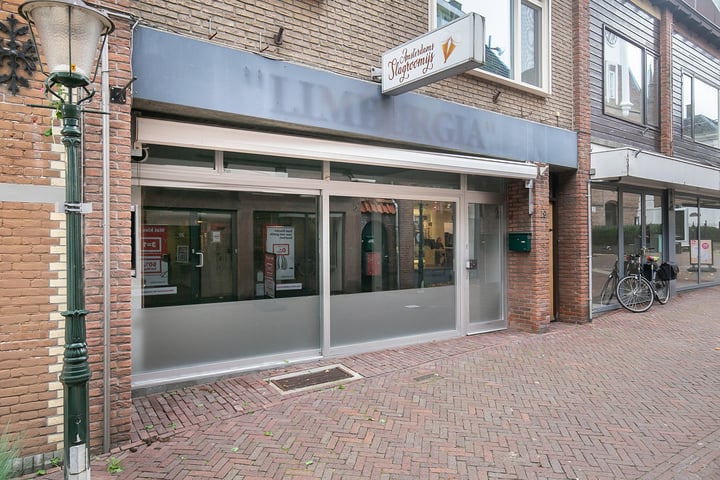 Bekijk foto 30 van Brugstraat 19