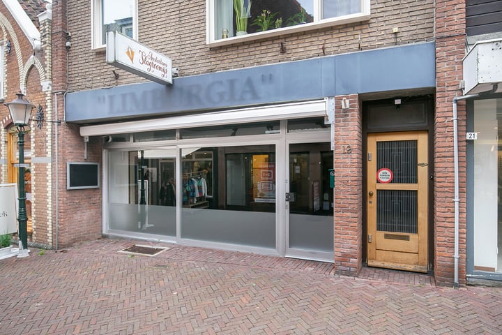 Bekijk foto 31 van Brugstraat 19