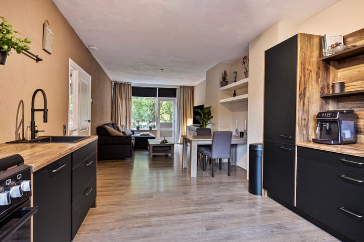 Foto 9 van Pastoor van Thiellaan 33