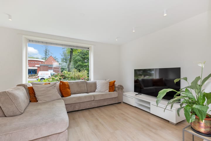 Foto 1 van Venelaan 4