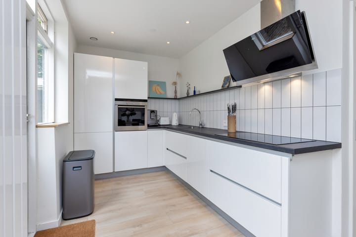 Foto 15 van Venelaan 4