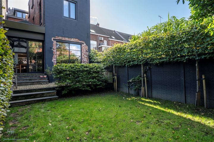 View photo 40 of Herungerstraat 97