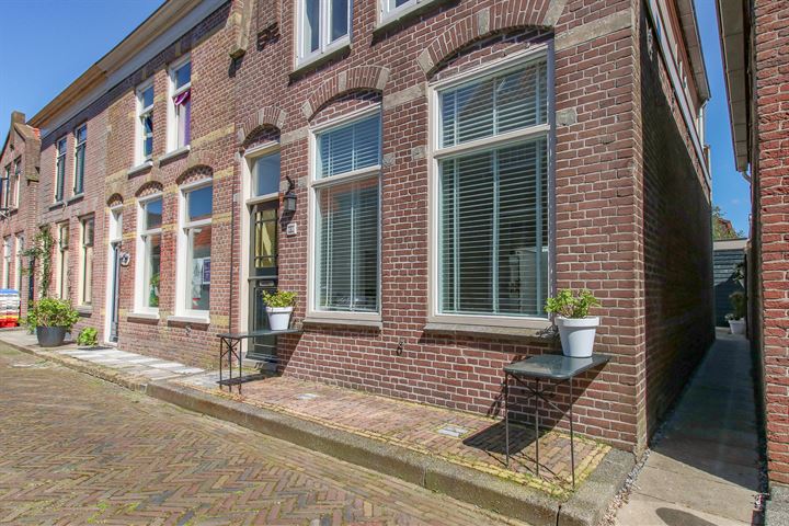 Bekijk foto 13 van Breedstraat 141