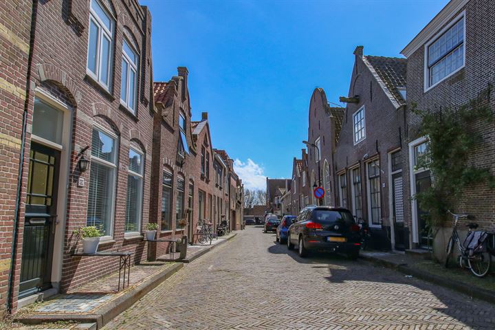 Bekijk foto 43 van Breedstraat 141