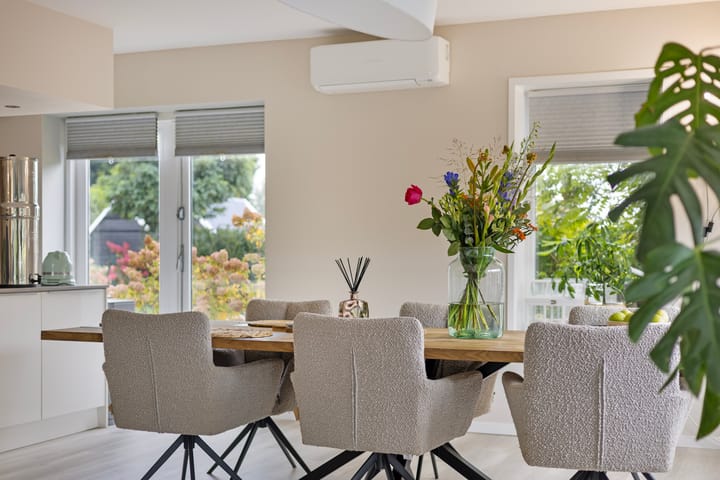 Photo 10 of Dwarsweg 2