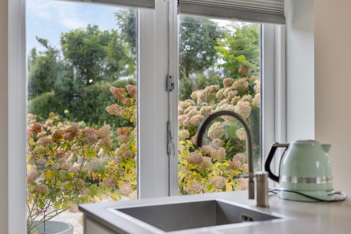 Photo 14 of Dwarsweg 2