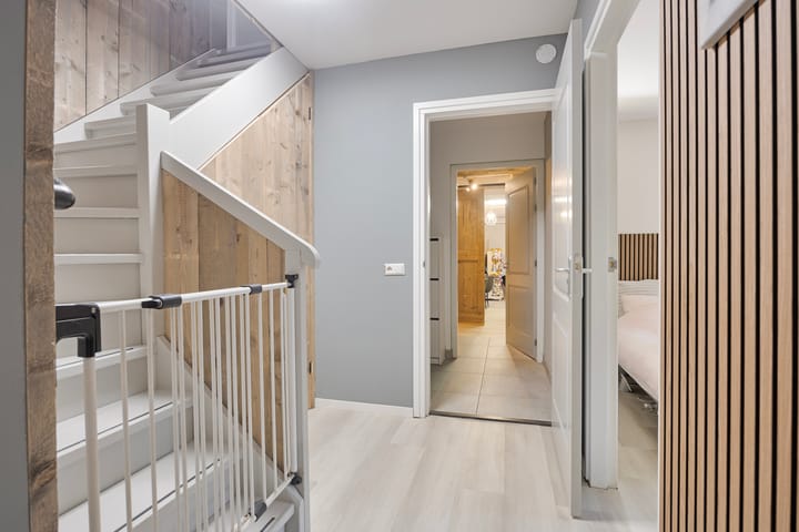 Photo 17 of Dwarsweg 2