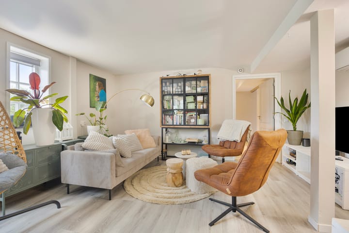 Photo 23 of Dwarsweg 2