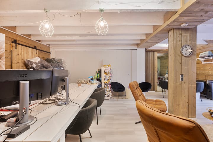 Photo 25 of Dwarsweg 2