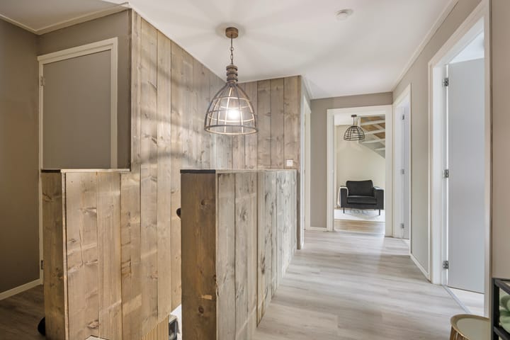 Photo 33 of Dwarsweg 2