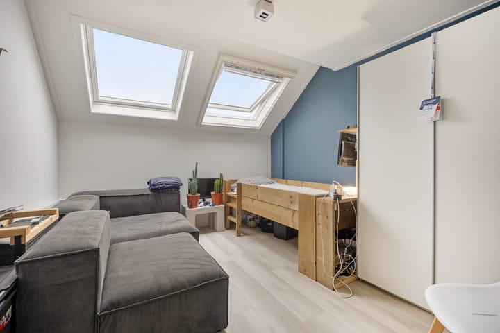 Photo 36 of Dwarsweg 2