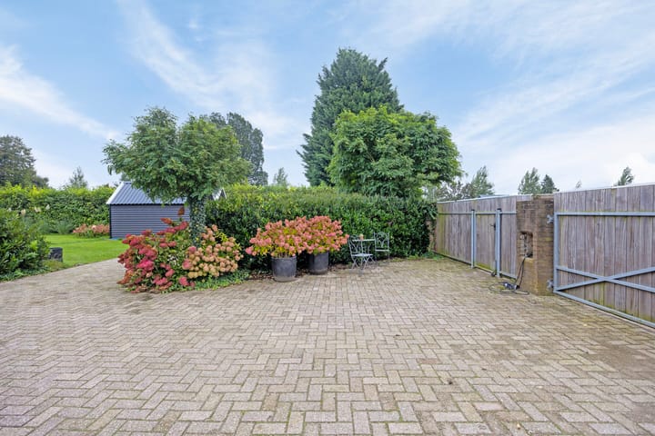 Photo 55 of Dwarsweg 2