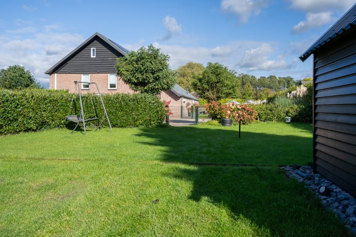 Photo 59 of Dwarsweg 2