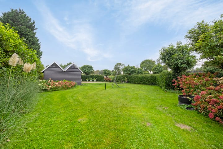 Photo 61 of Dwarsweg 2