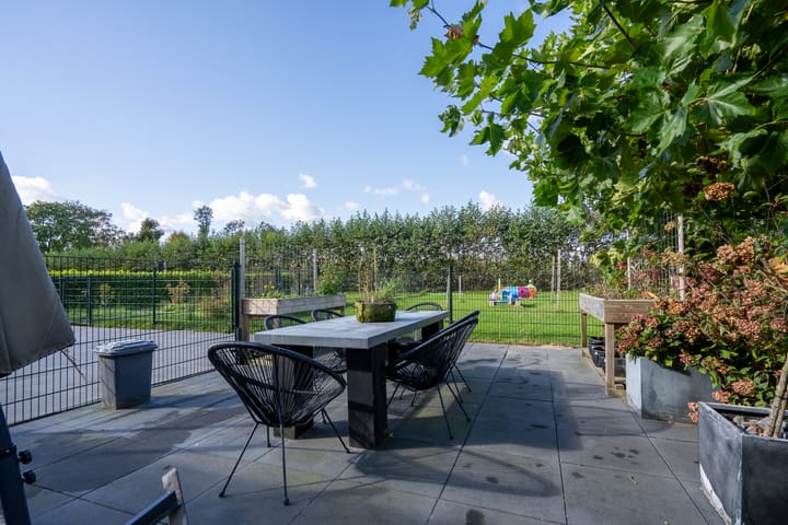 Photo 68 of Dwarsweg 2