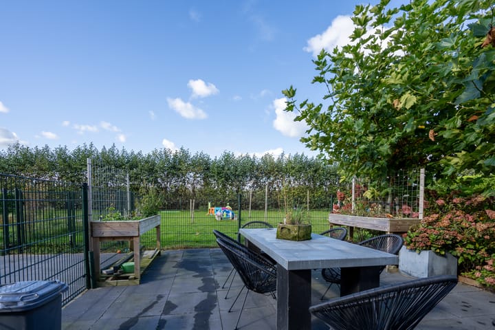 Photo 69 of Dwarsweg 2