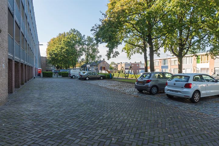 View photo 5 of Melsbroekstraat 90