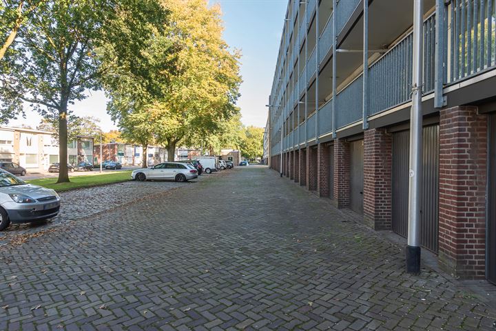 View photo 6 of Melsbroekstraat 90