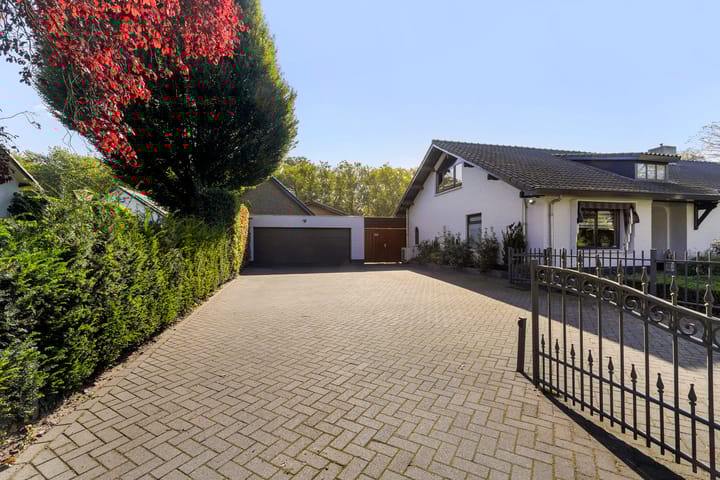 Foto 4 van Puccinilaan 1