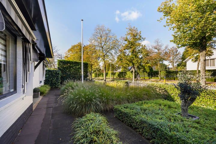 Foto 6 van Puccinilaan 1