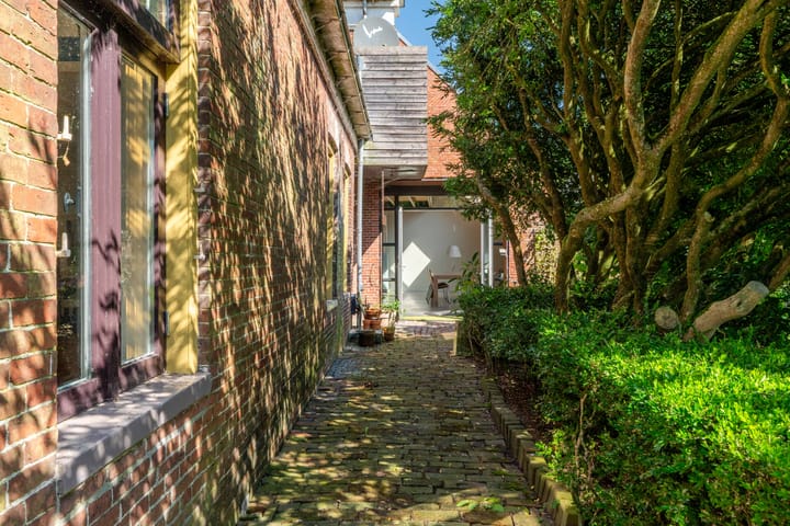 Foto 37 van Hekkumerweg 4