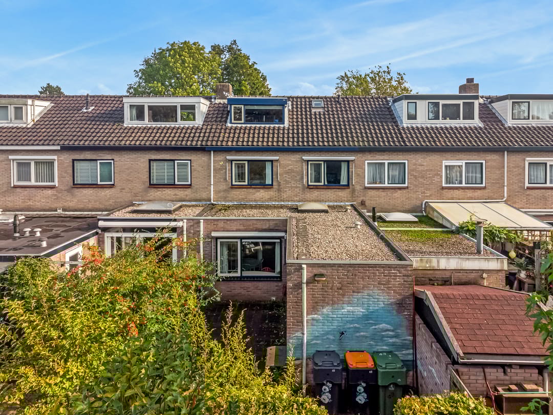 Foto 41 van van Wijngaardenplein 43