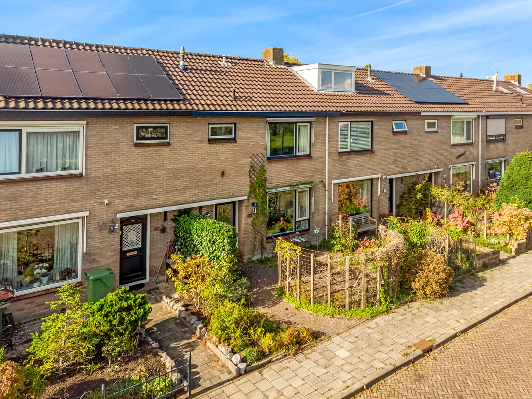 Foto 46 van van Wijngaardenplein 43