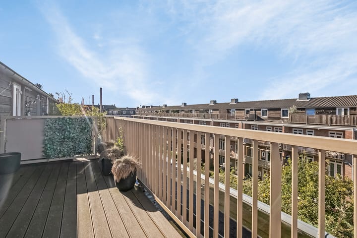 Foto 8 van Jan den Haenstraat 25-2