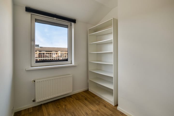 Foto 20 van Jan den Haenstraat 25-2