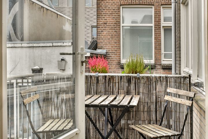 Bekijk foto 15 van Pieter Jacobszstraat 10-F