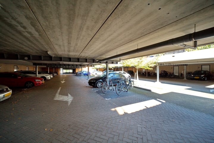 Foto 5 van Glenn Millerstraat 86